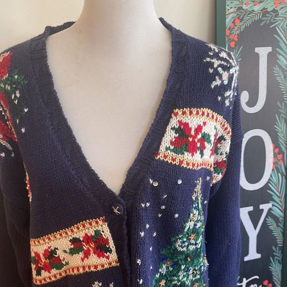 Kim Rogers Christmas Sweater🎄 - Picture 7 of 13